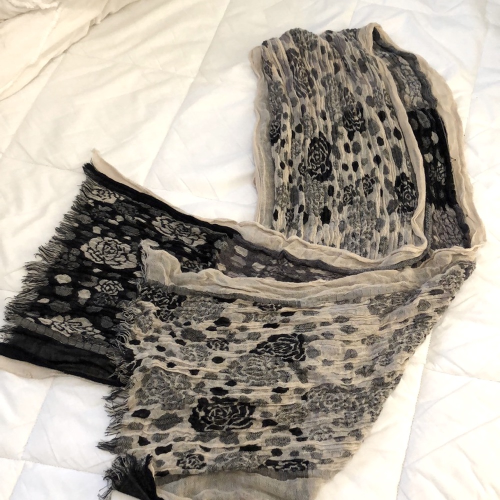 Scarf